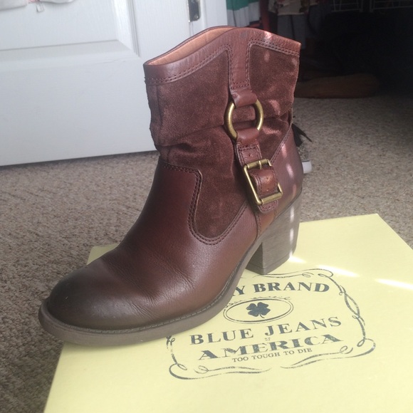 Lucky Brand Boots - Picture 2 of 16